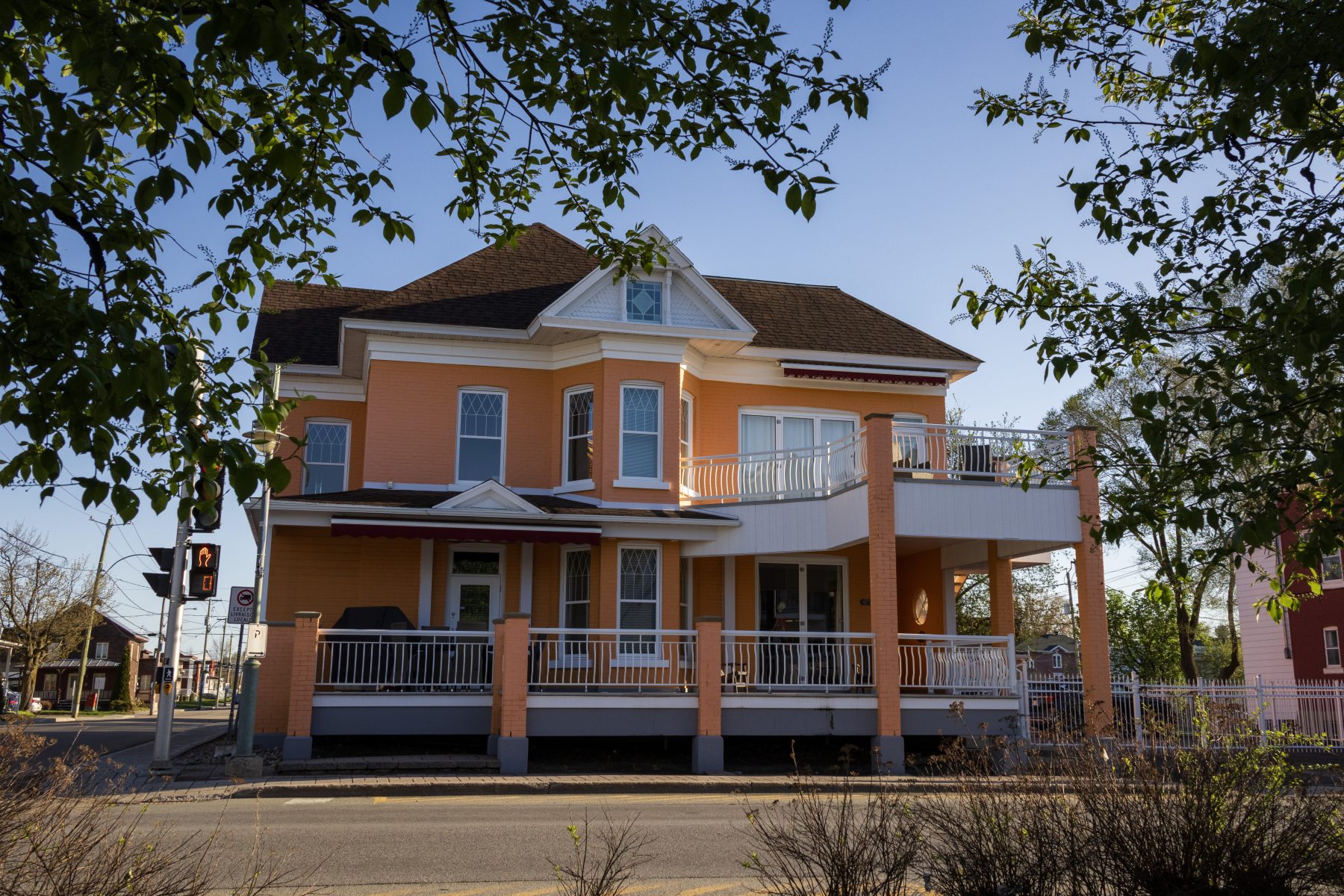 414 ave st laurent